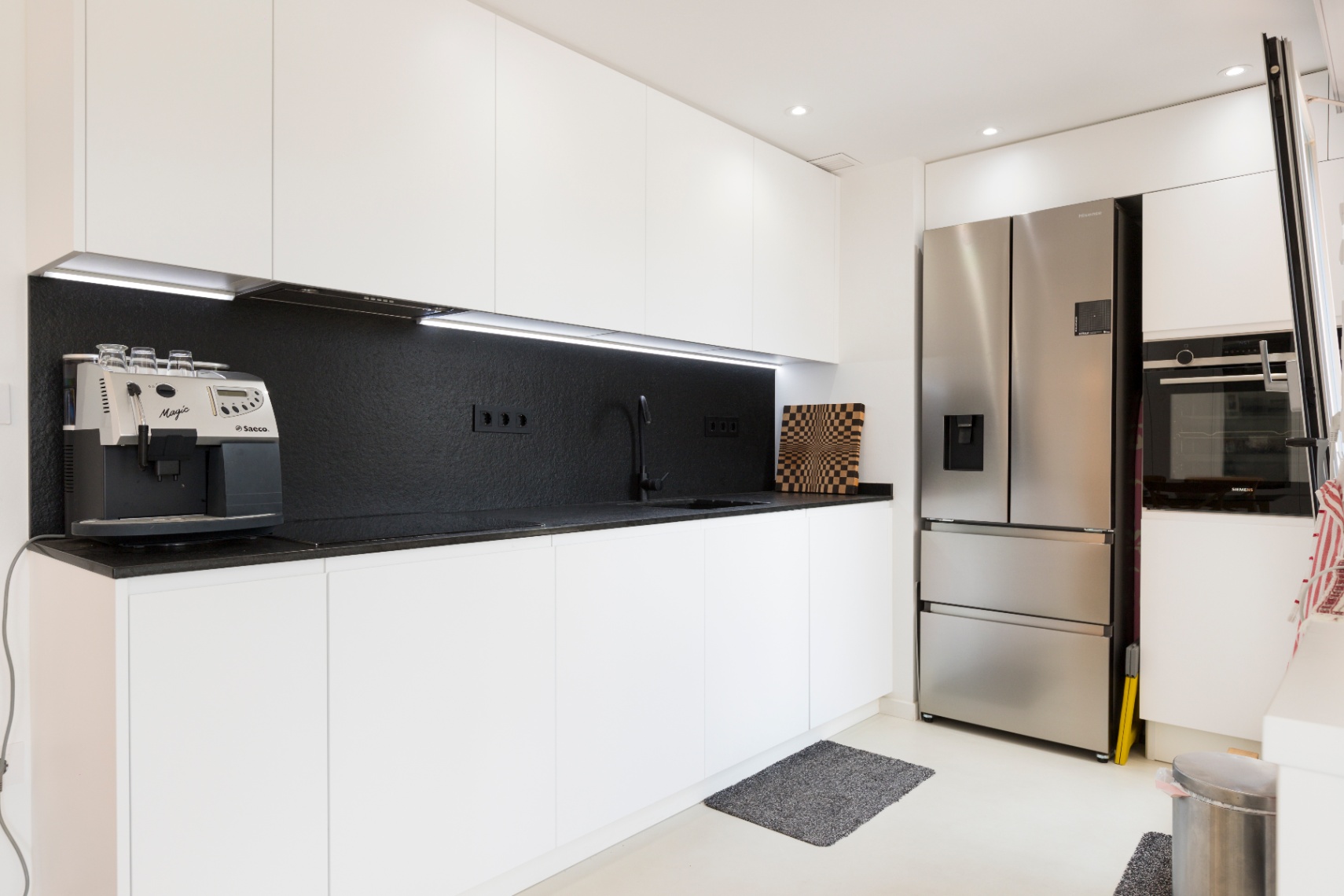 Estupendo atico de 1 dormitorio a la venta en Javea
