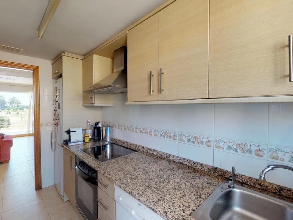 Apartamento de 3 dormitorios cerca de la playa Arenal